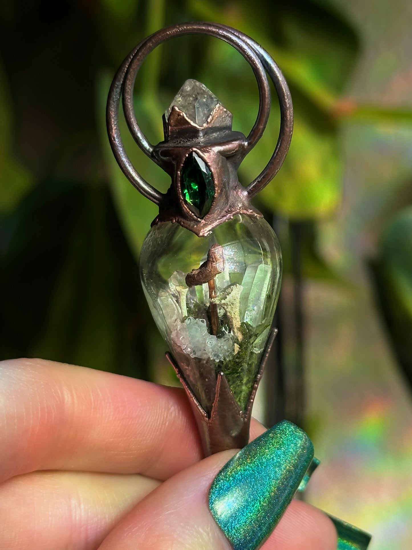 Emerald Mushroom Forest Terrarium Pendant