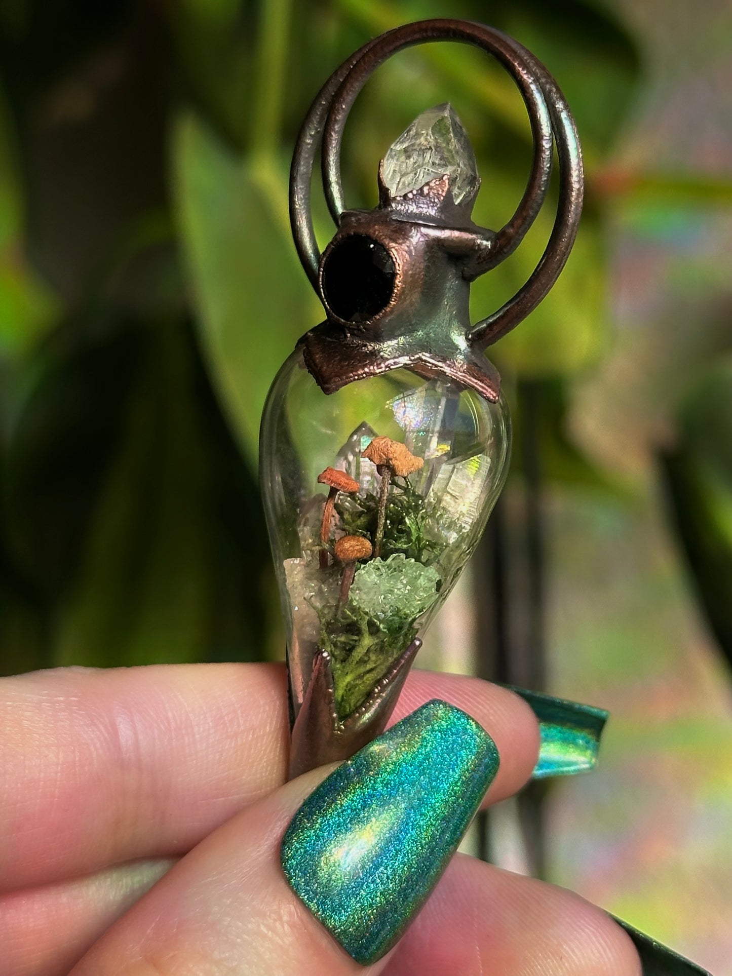 Emerald Mushroom Forest Terrarium Pendant