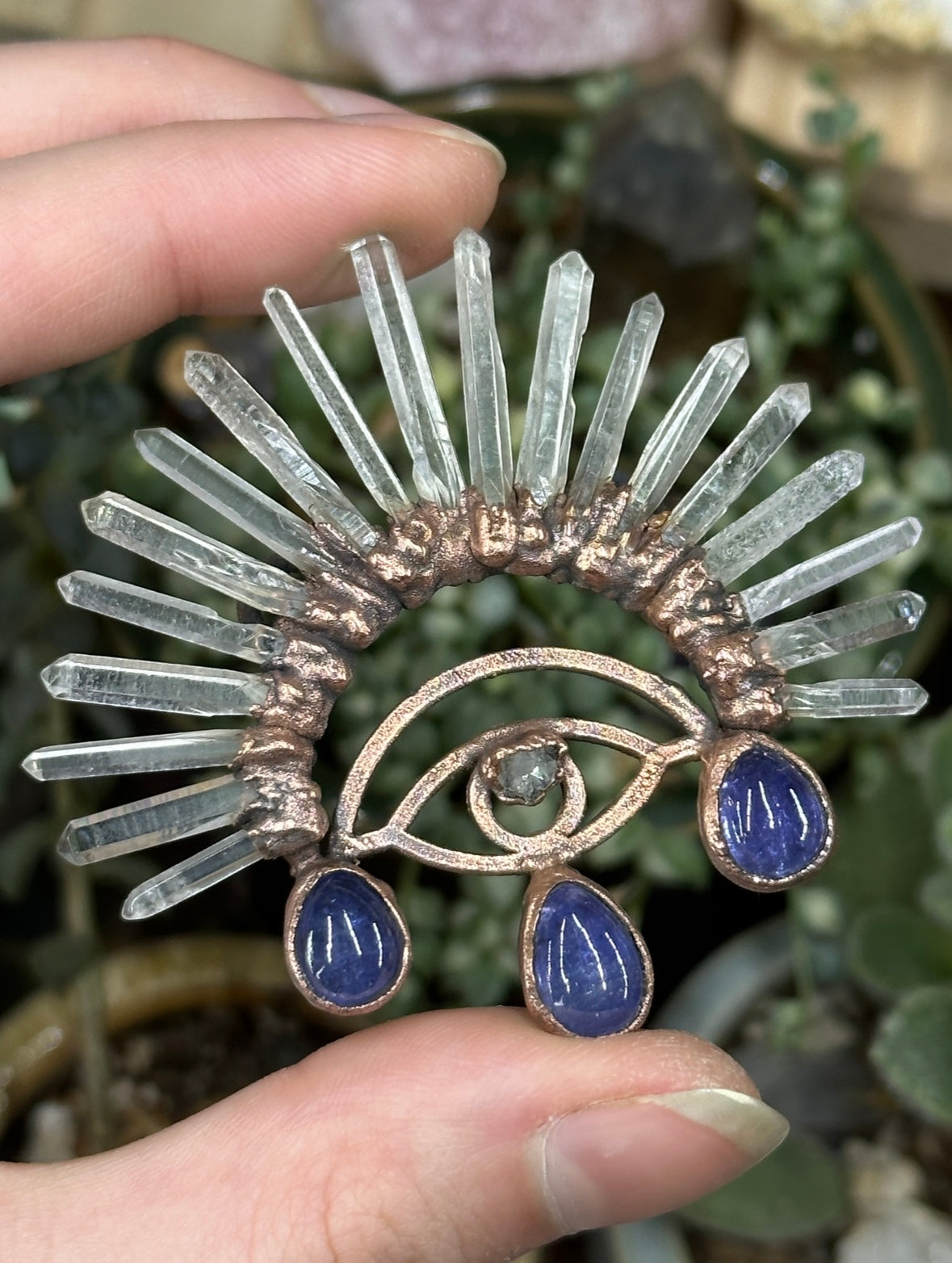Tanzanite and Quartz point eye amulet
