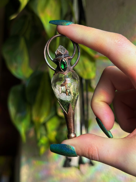 Emerald Mushroom Forest Terrarium Pendant