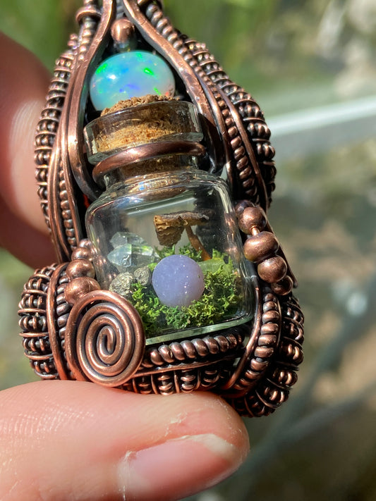 Mushroom terrarium amulet