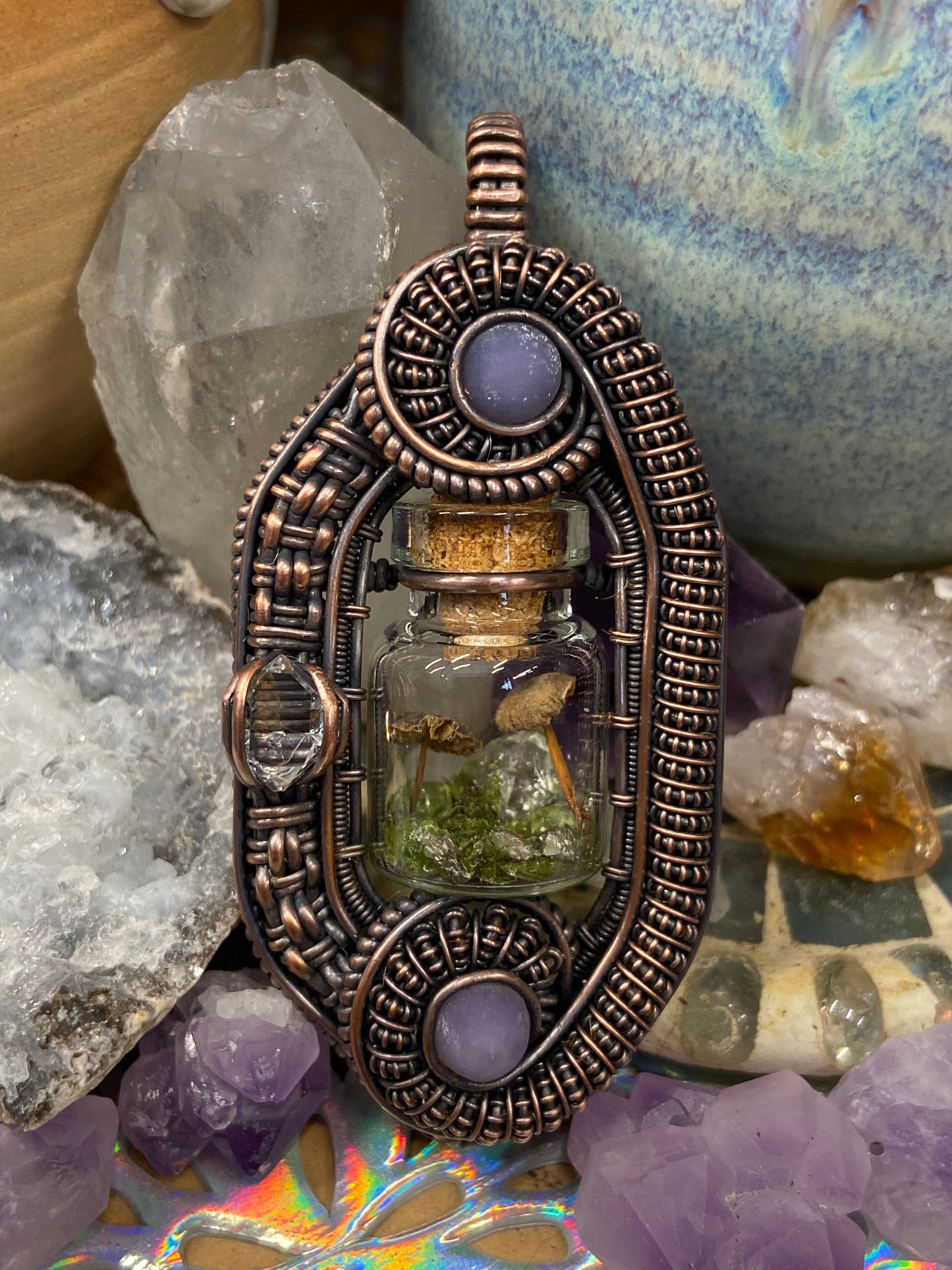 Mushroom terrarium amulet