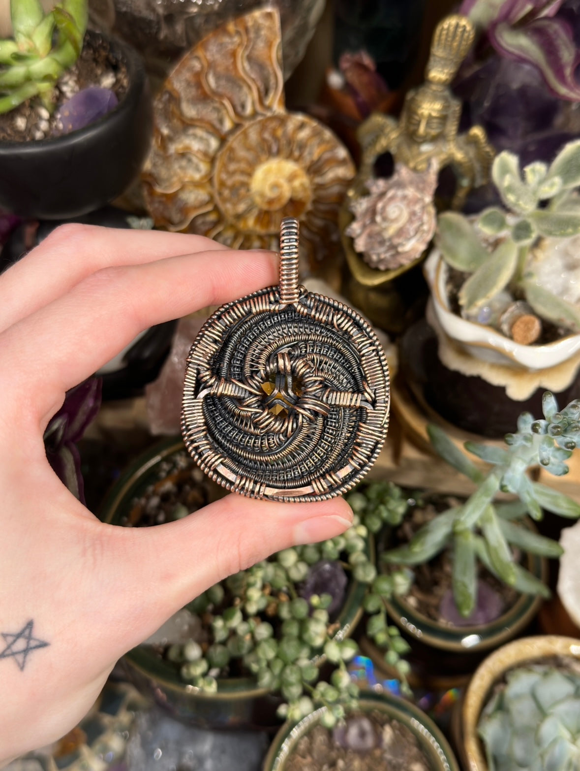 Citrine Medallion