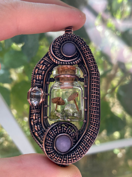 Mushroom terrarium amulet