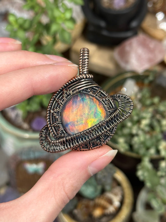 Aurora Opal Saturn Amulet