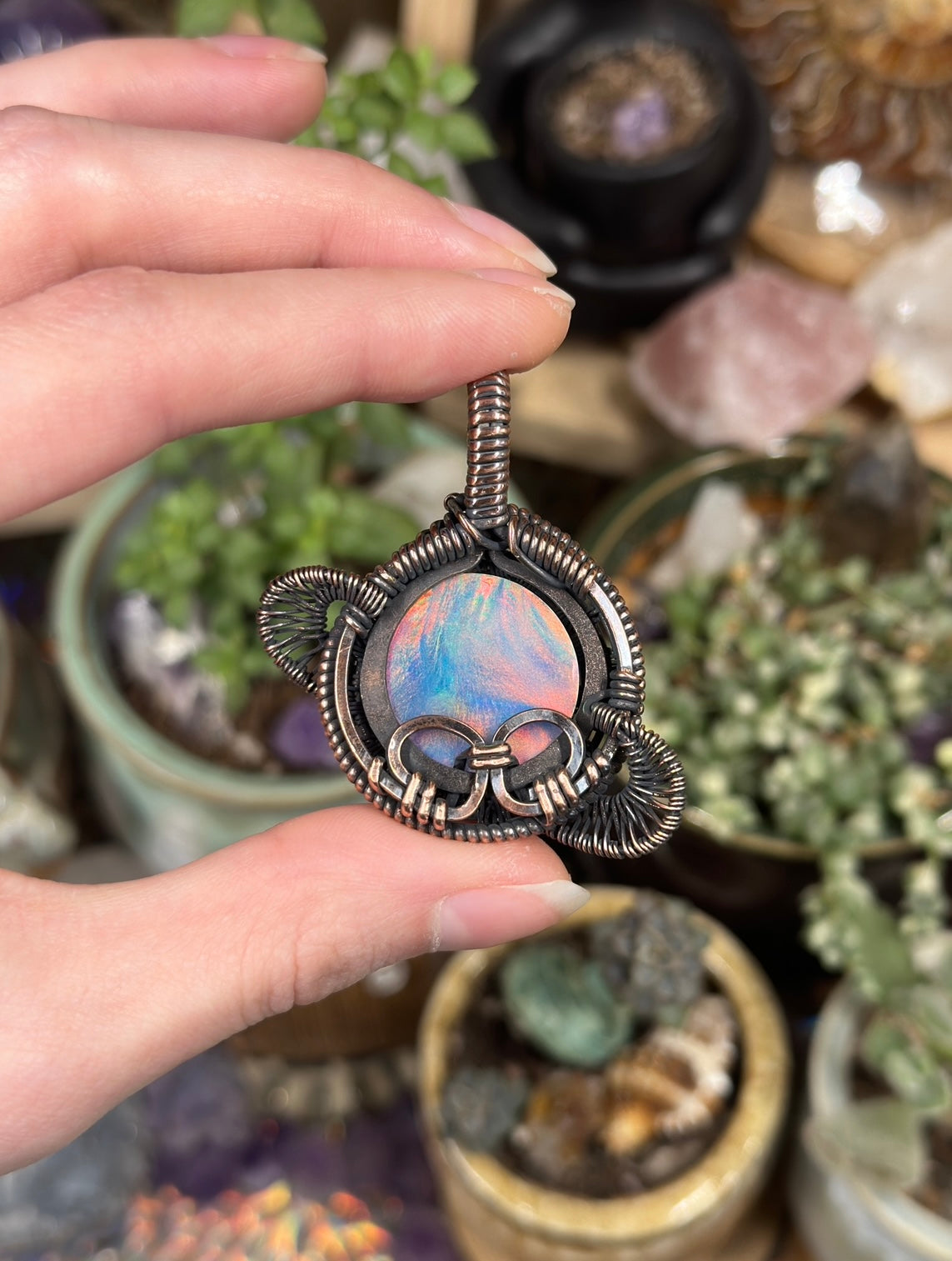 Aurora Opal Saturn Amulet