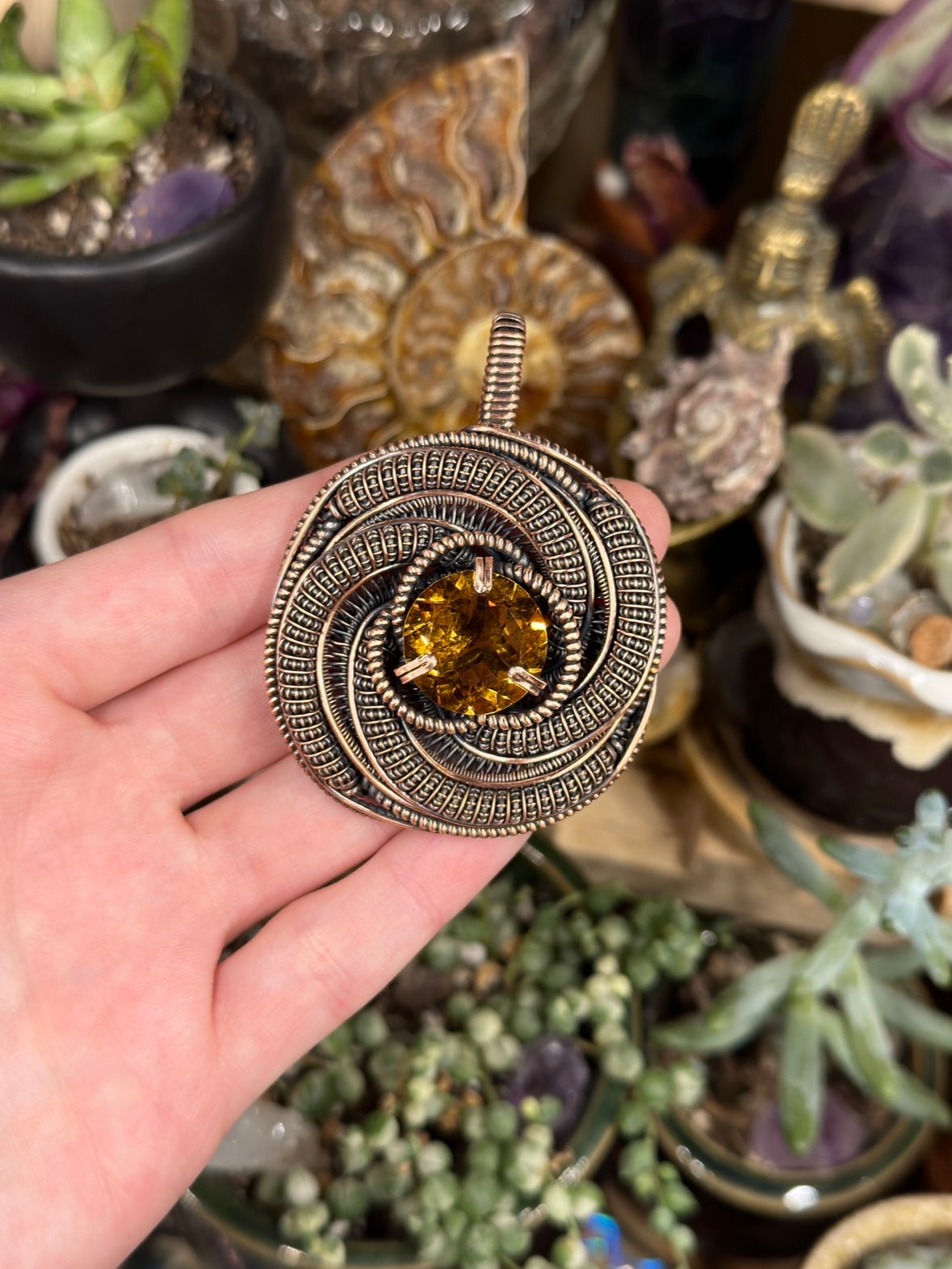 Citrine Medallion