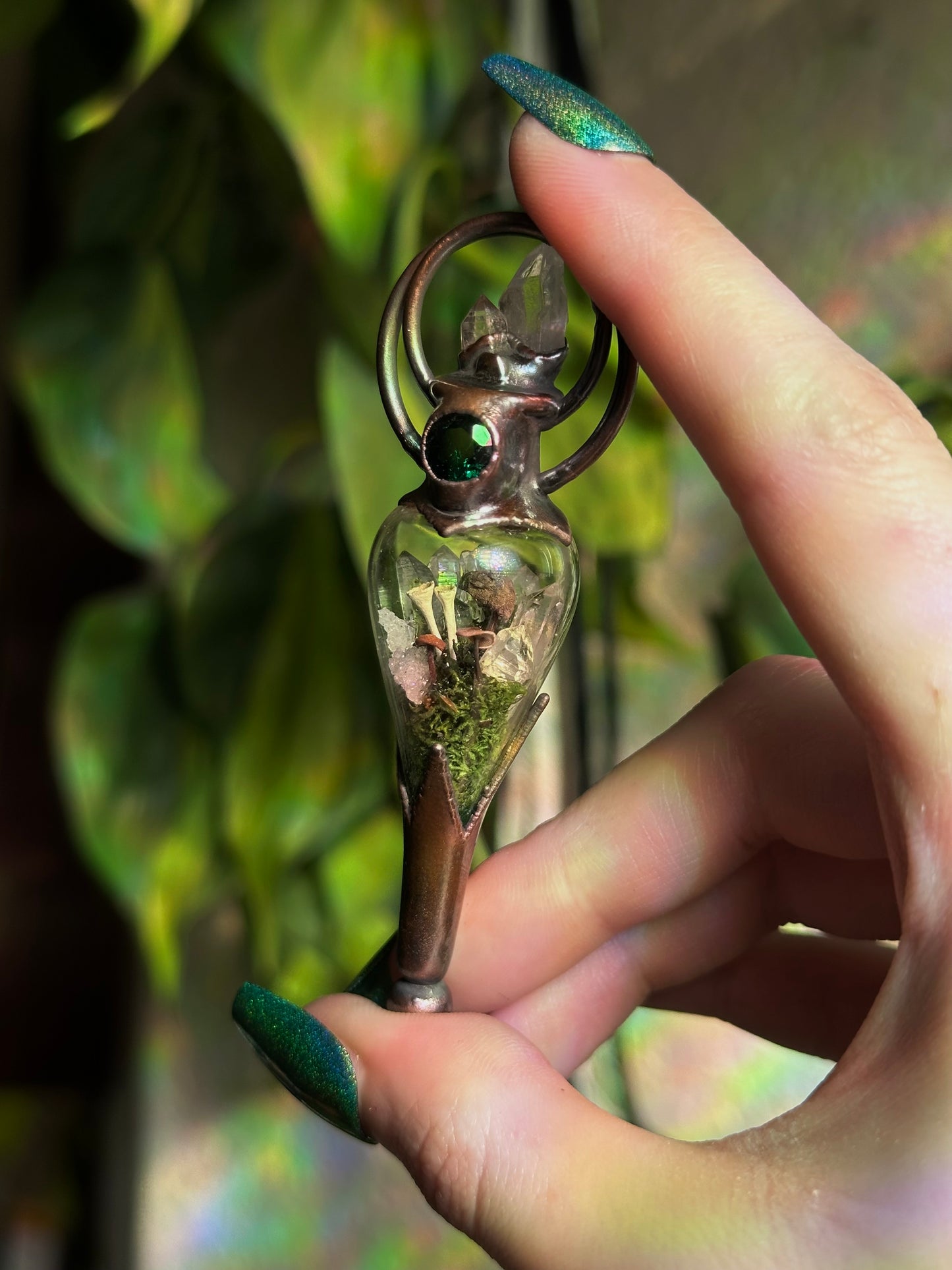 Emerald Mushroom Forest Terrarium Pendant
