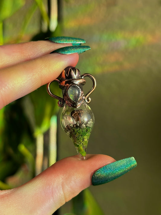 Mini Mushroom Terrarium Choker