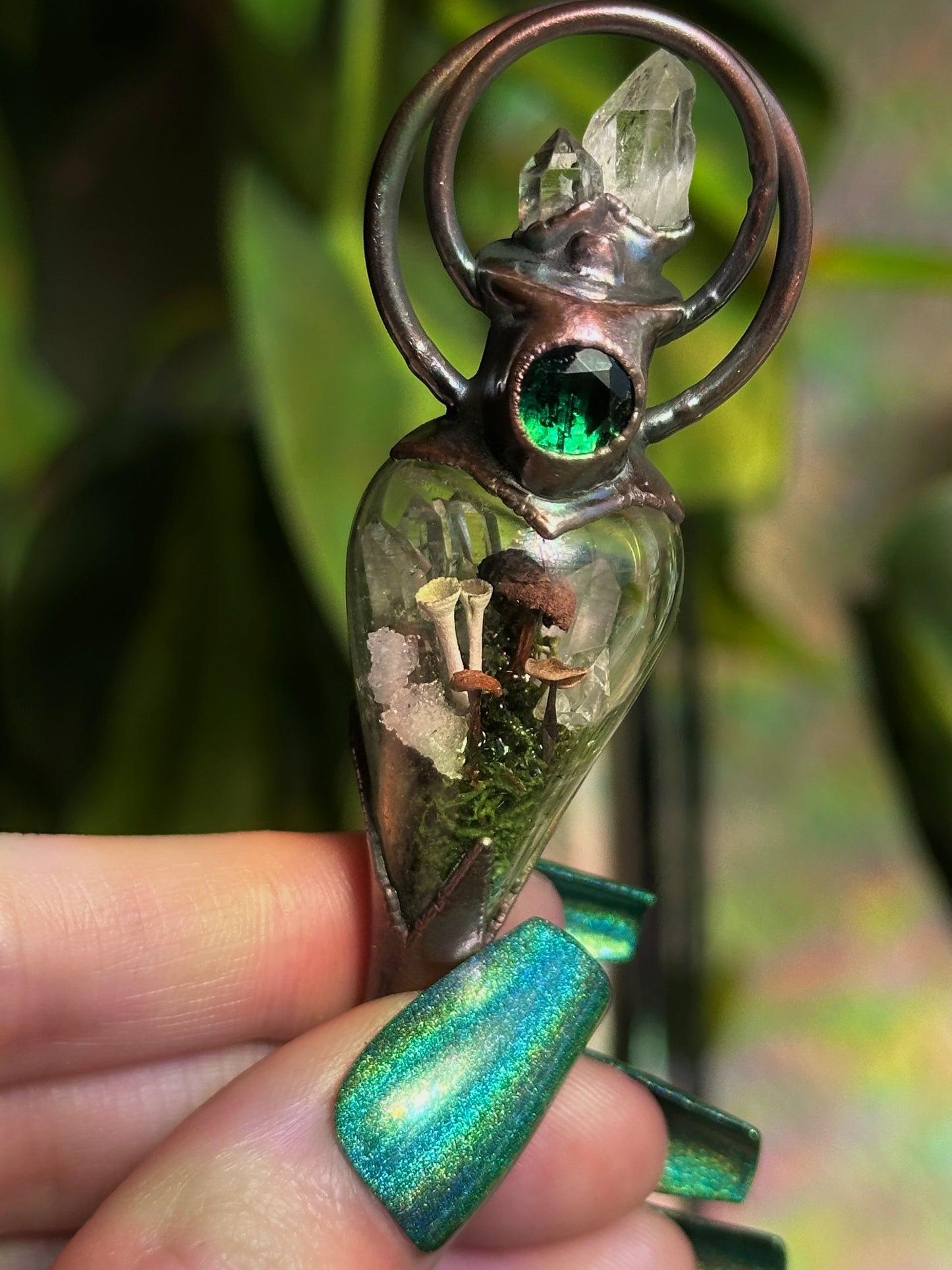 Emerald Mushroom Forest Terrarium Pendant