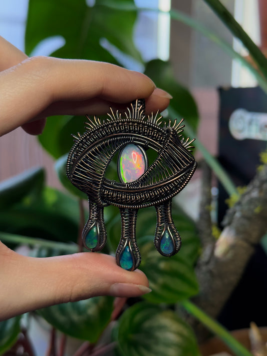 Drippy Opal Eye Amulet